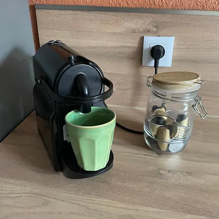 Appartement 2 P. Parking Gratuit 8 Mn à Pied Du Centre Colmar