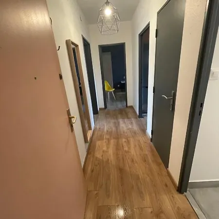 - Le Refuge Colmarien - 5 Personnes * Colmar